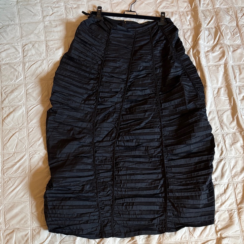 Annette Gortz accordion maxi skirt